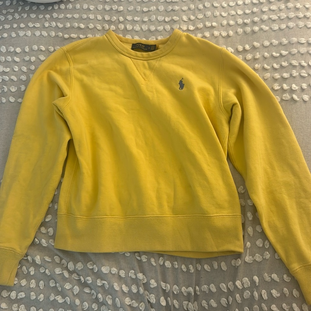 Woman’s polo Ralph Lauren sweater